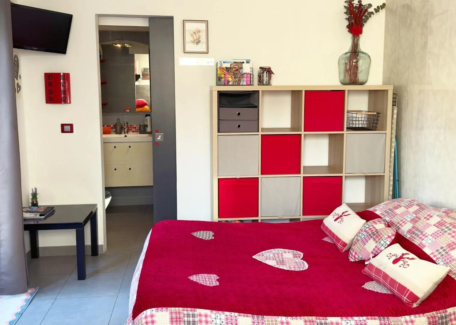 Apartment Studio Au Calme Tout Confort Proche Des Plages - Jardin Wifi Parking Frejus